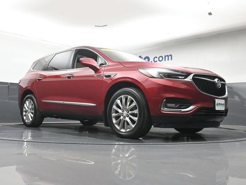 Used 2019 Buick Enclave Premium w/ Experience Buick Package FWD image 29