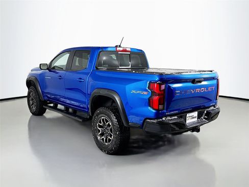 Used 2024 Chevrolet Colorado ZR2 w/ Safety Package image 7