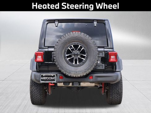 Used 2025 Jeep Wrangler Unlimited Rubicon AWD/4WD image 38