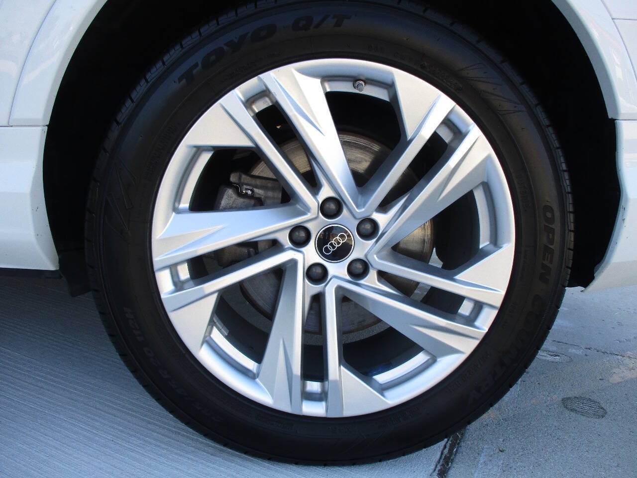 Used 2023 Audi Q7 3.0T Premium Plus AWD/4WD image 52
