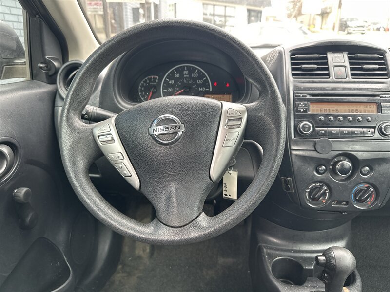 Used 2015 Nissan Versa S Plus FWD image 11