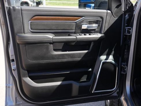 Used 2024 RAM 2500 Laramie w/ Safety Group AWD/4WD image 13