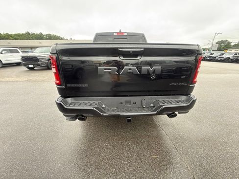 New 2026 RAM 1500 Big Horn AWD/4WD image 4