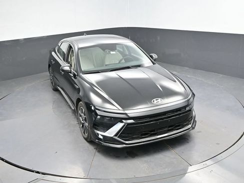 Used 2025 Hyundai Sonata SEL FWD image 41