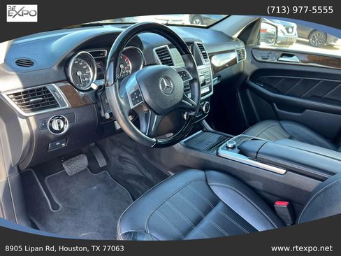 Used 2015 Mercedes-Benz GL 450 4MATIC image 24