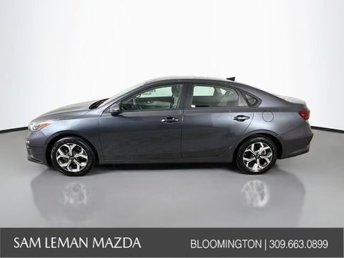 Used 2021 Kia Forte LXS FWD image 4