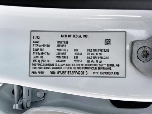 Used 2023 Tesla Model 3 Standard Range RWD image 31