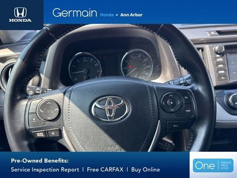 Used 2016 Toyota RAV4 Limited image 23