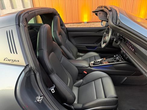 Used 2026 Porsche 911 Targa 4 GTS image 18