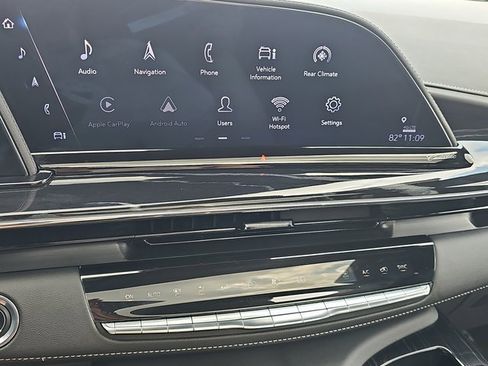 Certified 2023 Cadillac Escalade Sport w/ Touring Package image 22