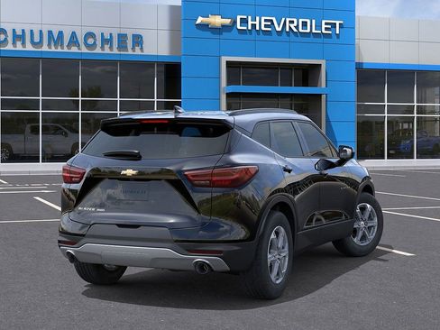 New 2026 Chevrolet Blazer LT image 4