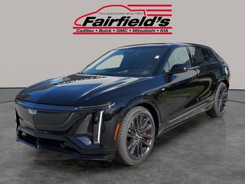 New 2026 Cadillac Lyriq V image 1