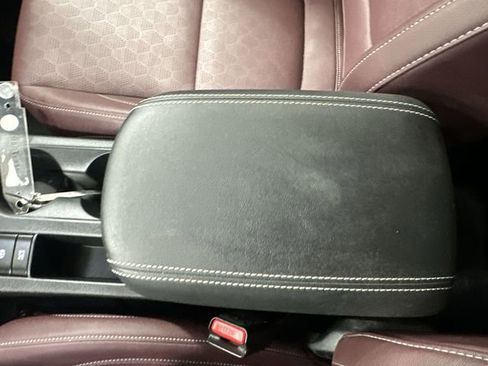 Certified 2023 Kia Seltos SX w/ SX Sunroof Package image 24