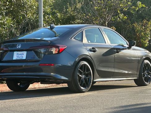 New 2026 Honda Civic Sport image 4