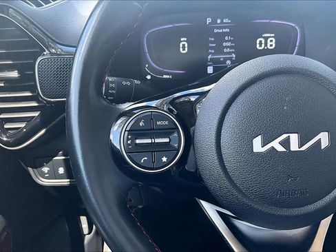 Used 2023 Kia Soul GT-Line FWD image 26