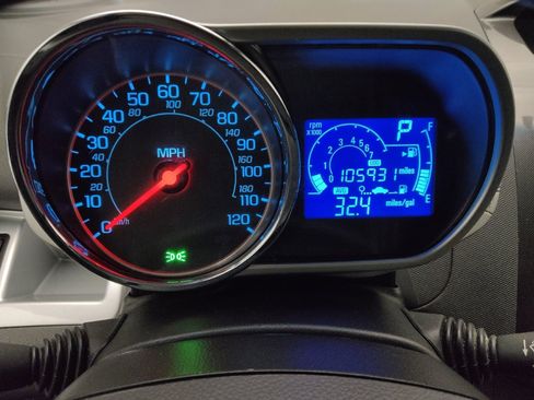 Used 2015 Chevrolet Spark LS image 23