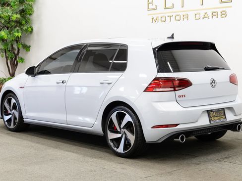 Used 2019 Volkswagen GTI SE w/ SE Experience Package FWD image 3