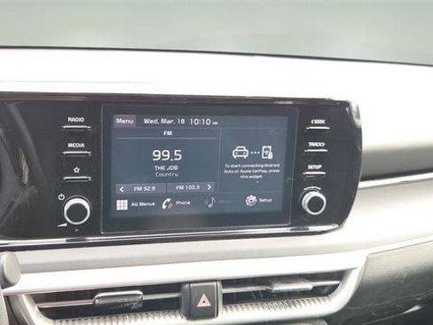 Used 2022 Kia K5 LX image 11