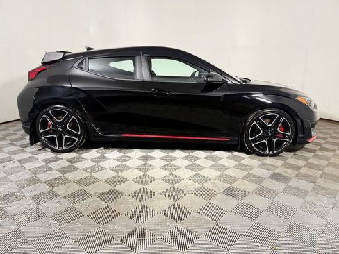 Used 2022 Hyundai Veloster N FWD image 8
