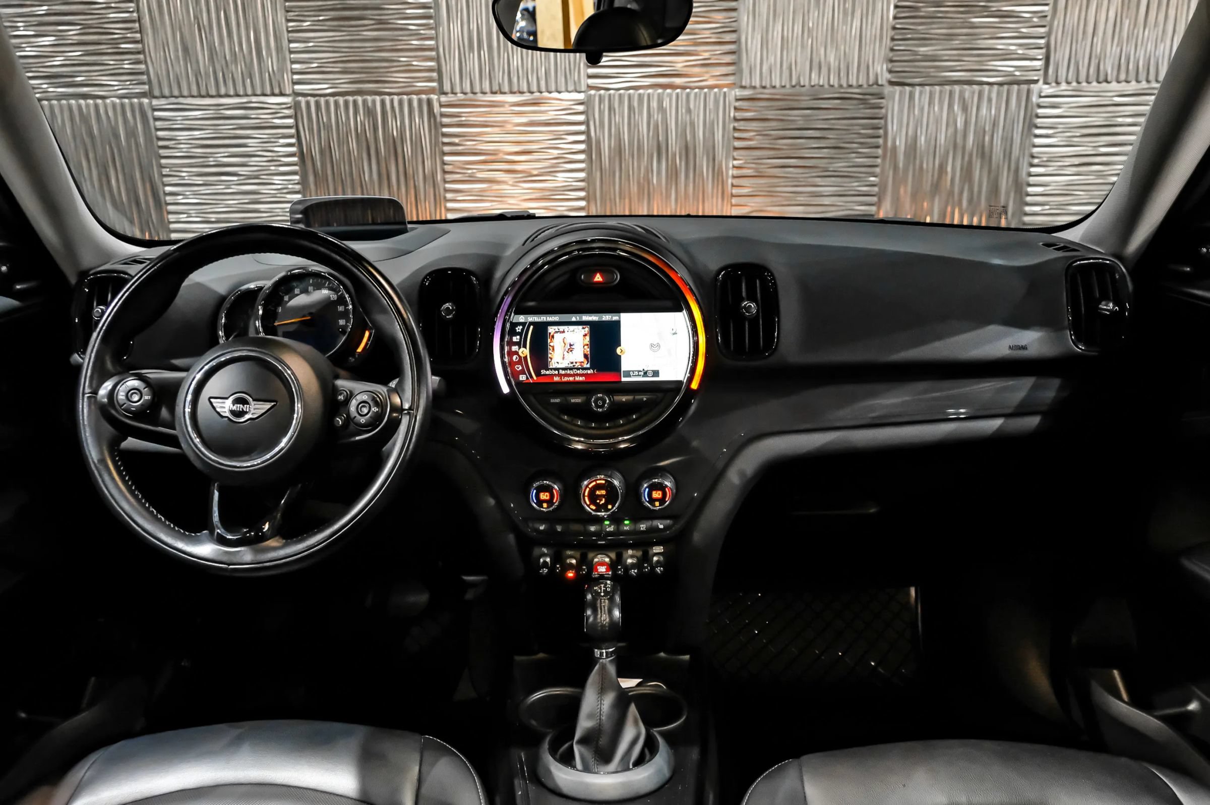 Used 2018 MINI Cooper Countryman ALL4 AWD/4WD image 16