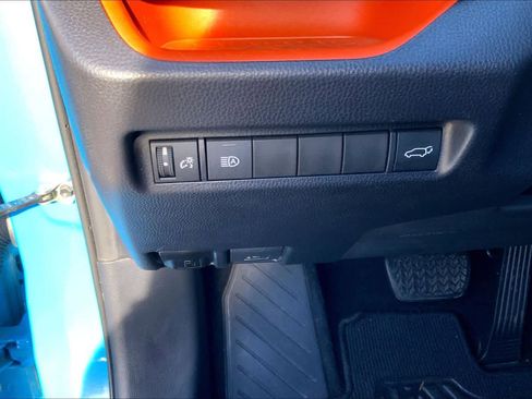 Used 2019 Toyota RAV4 Adventure image 32