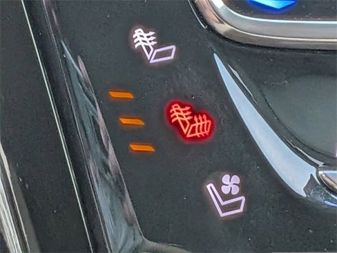 Used 2018 Cadillac Escalade Luxury image 23