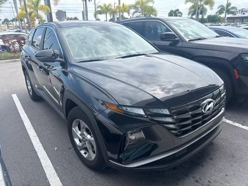 Used 2024 Hyundai Tucson SE FWD image 3