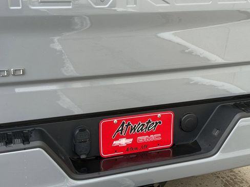 Used 2024 Chevrolet Silverado 1500 RST image 31