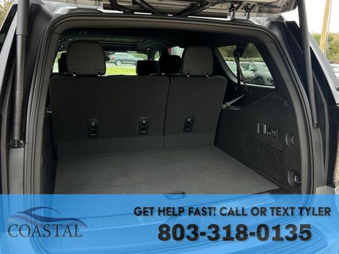 New 2026 Chevrolet Suburban Premier image 24