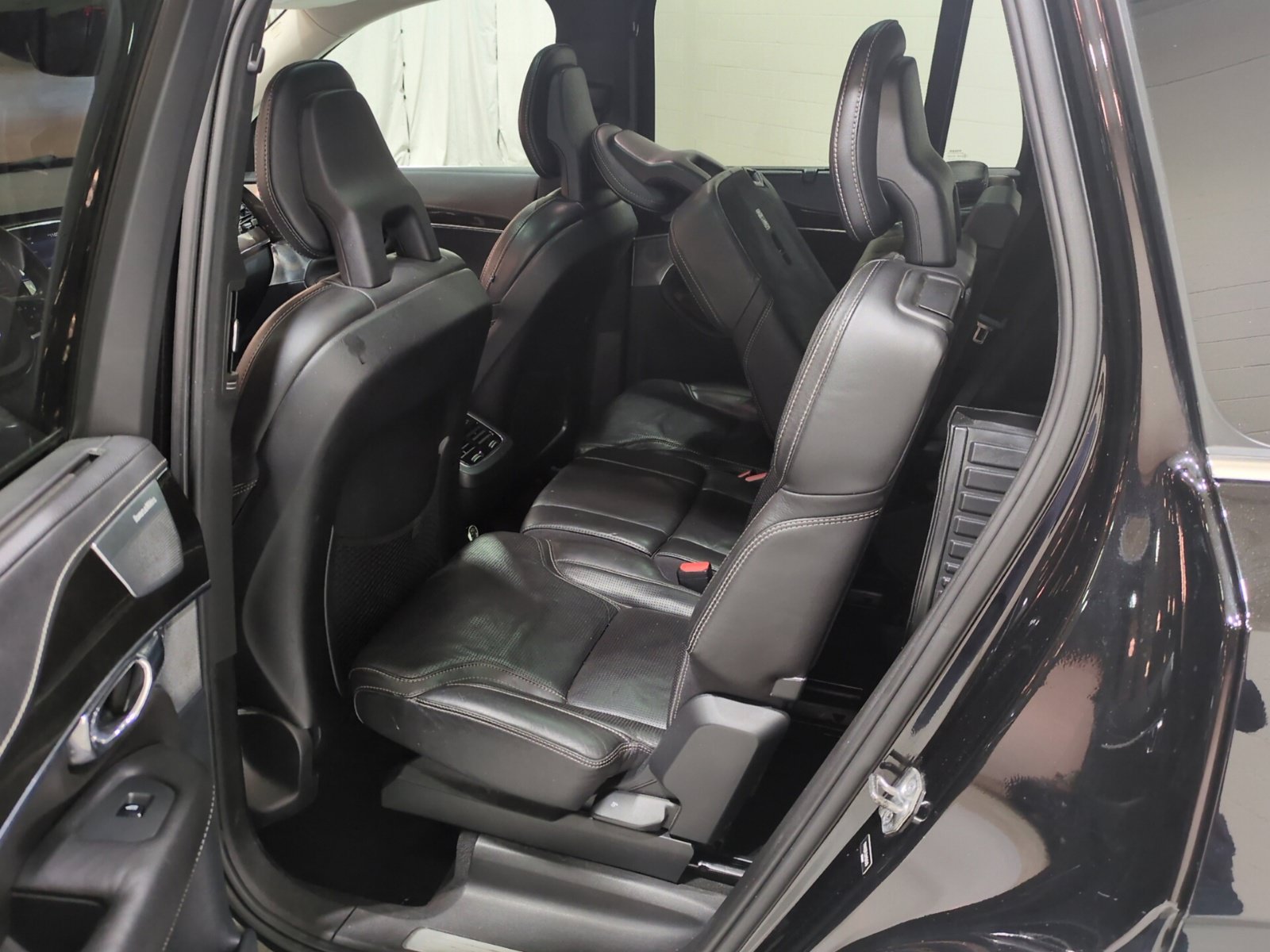 Used 2017 Volvo XC90 T6 Inscription w/ Vision Package AWD/4WD image 15
