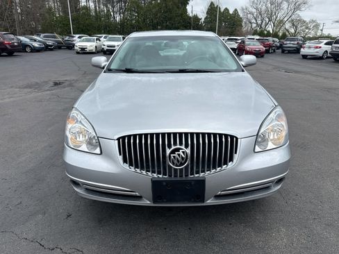 Used 2011 Buick Lucerne CXL w/ Driver Confidence Package image 8