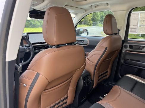 New 2026 Ford Bronco Sport Outer Banks w/ Outer Banks Tech Package+ AWD/4WD image 19