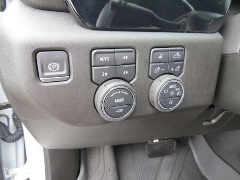 Certified 2025 Chevrolet Silverado 2500 LTZ w/ LTZ Plus Package AWD/4WD image 25