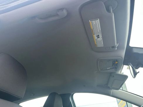 Used 2023 Chevrolet Malibu LT image 40