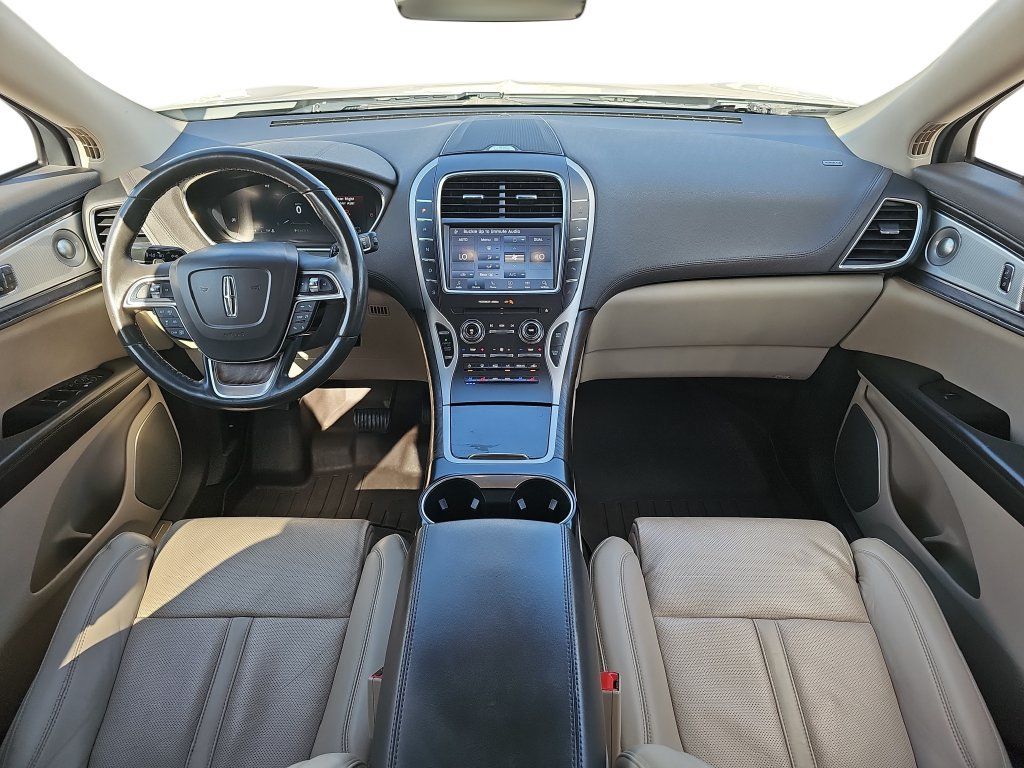 Used 2020 Lincoln Nautilus Reserve w/ Equipment Group 202A AWD/4WD image 9