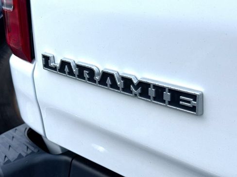 Used 2021 RAM 1500 Laramie AWD/4WD image 8