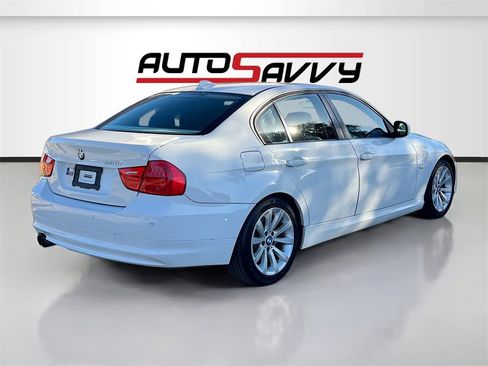 Used 2011 BMW 328i Sedan w/ Premium Pkg image 7