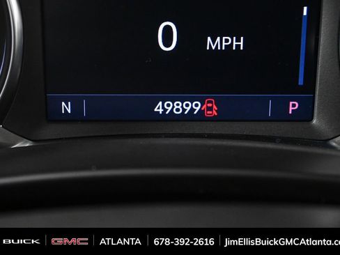 Used 2024 GMC Terrain SLT image 11