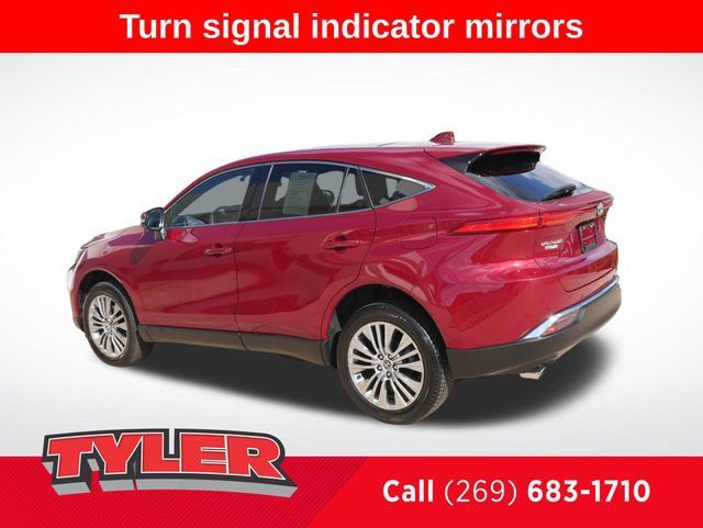 Used 2023 Toyota Venza Limited AWD/4WD image 5