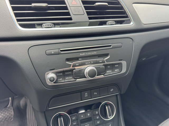 Used 2018 Audi Q3 2.0T Premium FWD image 25