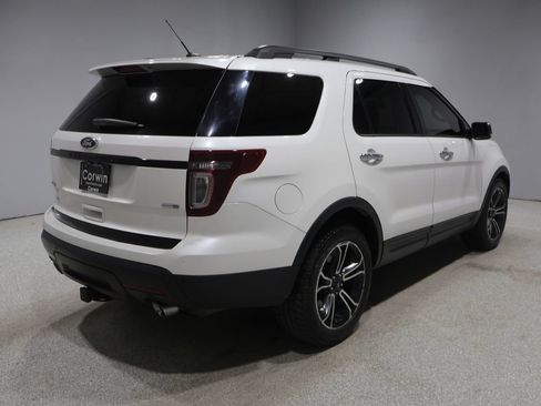 Used 2013 Ford Explorer Sport AWD/4WD image 2