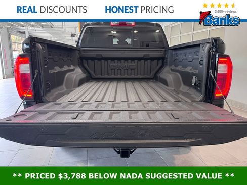 Certified 2024 GMC Canyon AT4 image 7