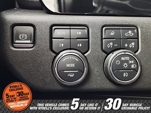 Certified 2023 Chevrolet Silverado 1500 High Country image 33