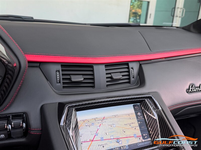 Used 2019 Lamborghini Aventador S AWD/4WD image 17