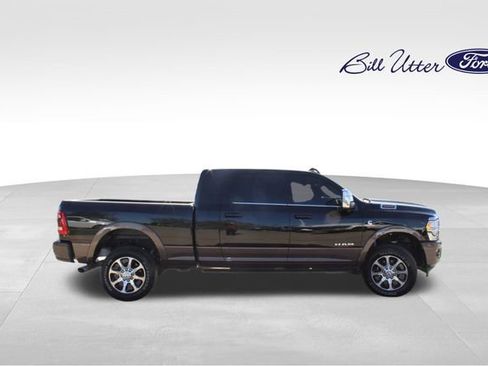 Used 2024 RAM 2500 Limited w/ Towing Technology Group image 4