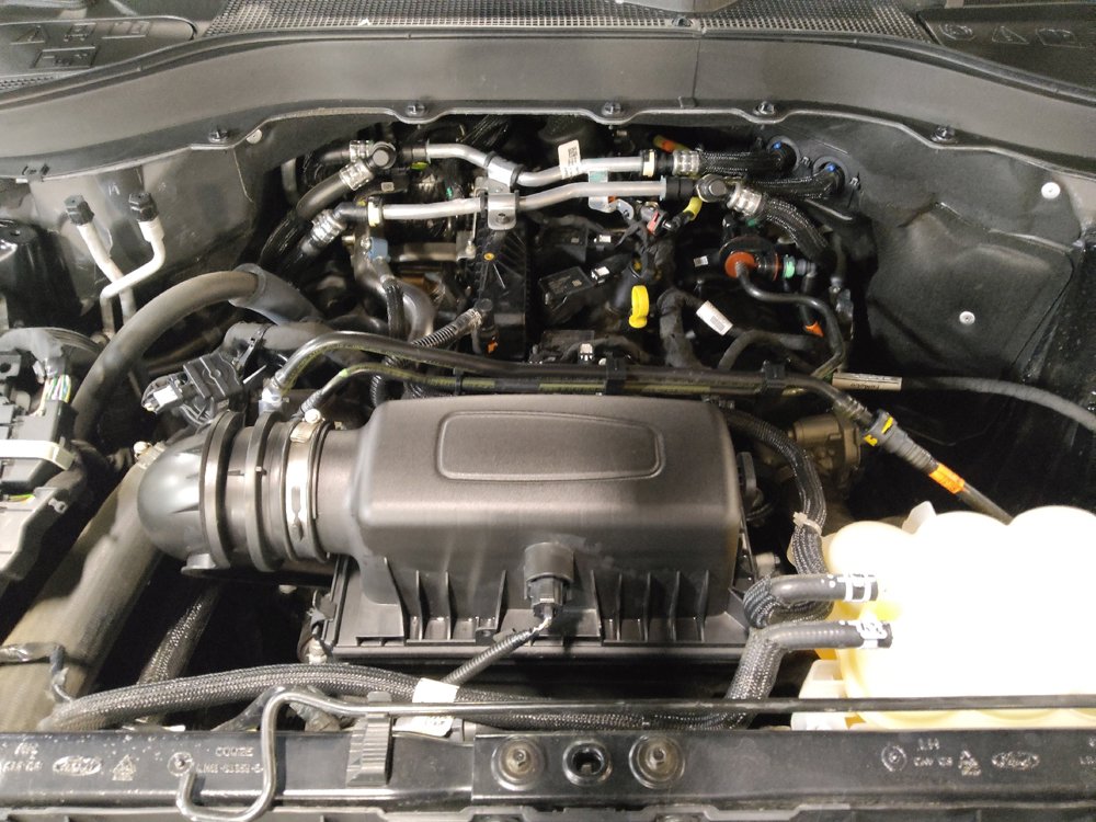 Used 2023 Ford Explorer XLT RWD image 30