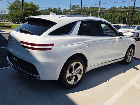 New 2026 Genesis GV70 2.5T Advanced AWD/4WD image 5