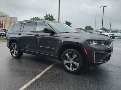 New 2026 Jeep Grand Cherokee L Limited w/ Trailer Tow Package