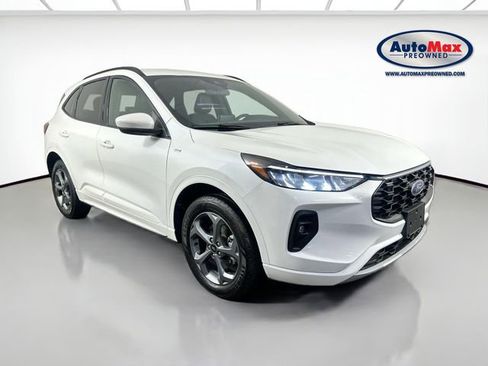 Used 2024 Ford Escape ST-Line Select AWD/4WD image 1