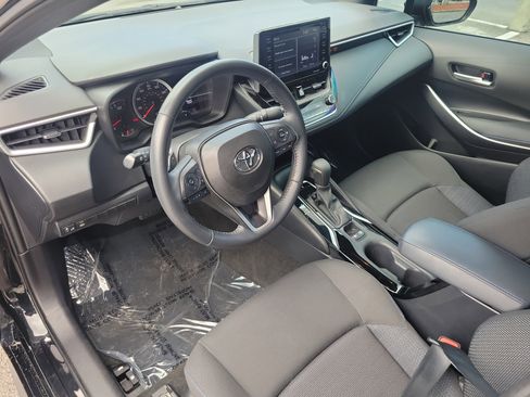 Used 2022 Toyota Corolla SE image 18